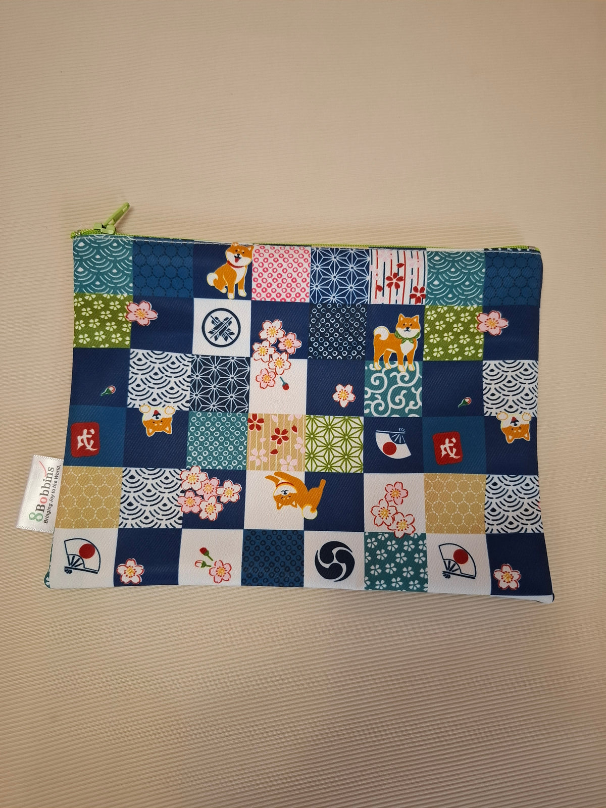 Shiba Inu Patchwork Grid Zippered Pouch (24cm × 20cm)